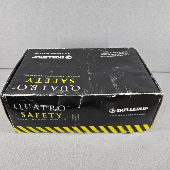 New Skellerup Quatro Safety 2 Buckel Moulded Sole Overshoe, Size 11, Blk/Gray